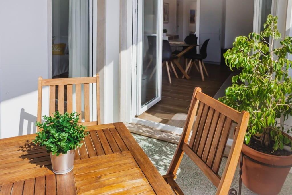 Lovely & Bright Renovated Apt. W/ Balcony In Lagos Kültér fotó
